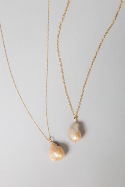 Peach Baroque Pearl Pendant / Necklace, Solid Gold