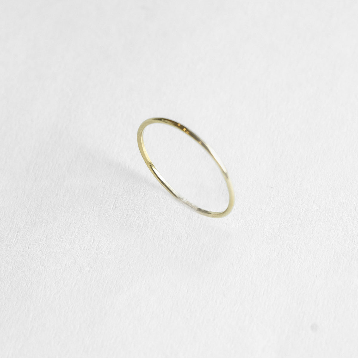 Thin gold ring price store