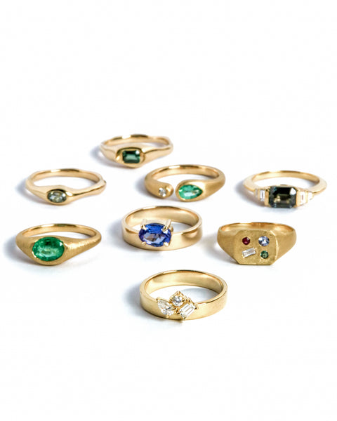 Flat Band Ring with Cluster of Diamonds, Solid 14k Gold | LIMITED