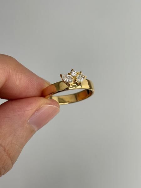 Flat Band Ring with Cluster of Diamonds, Solid 14k Gold | LIMITED