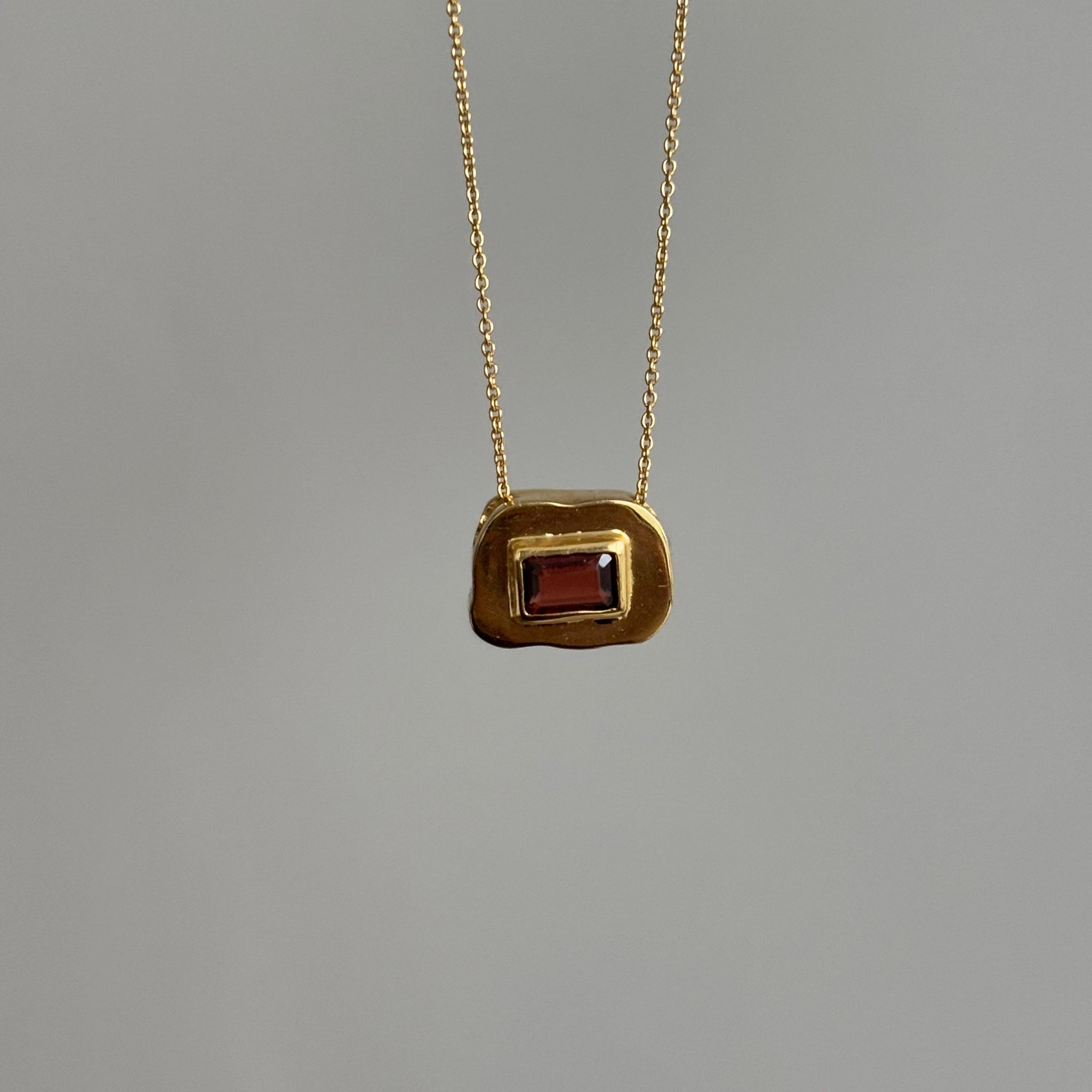 Stone on Gold Insert No. 7 Necklace - Garnet, Solid Gold | ONE-OF-A-KIND