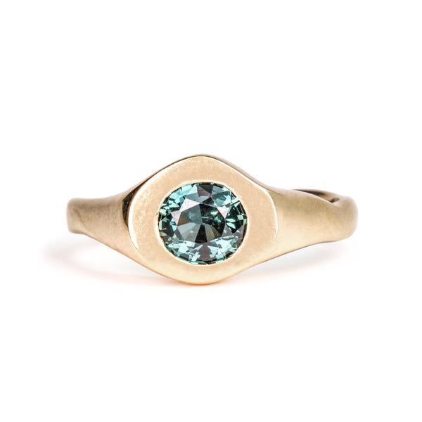 Fluid Ring with Stone No. 4 - Oval Teal Sapphire (1.07 ct Unheated), Solid 14k Gold | ONE-OF-A-KIND