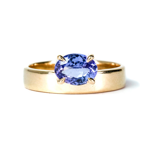 Band Ring with Stone No. 7 - Oval Tanzanite (1.2 ct), Solid 14k Gold | ONE-OF-A-KIND