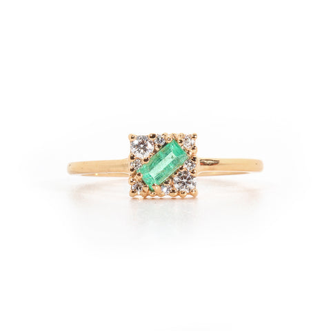 Square Cluster Ring with Emerald Baguette (0.26 ct) and Diamonds, Solid 14k Gold | ONE-OF-A-KIND