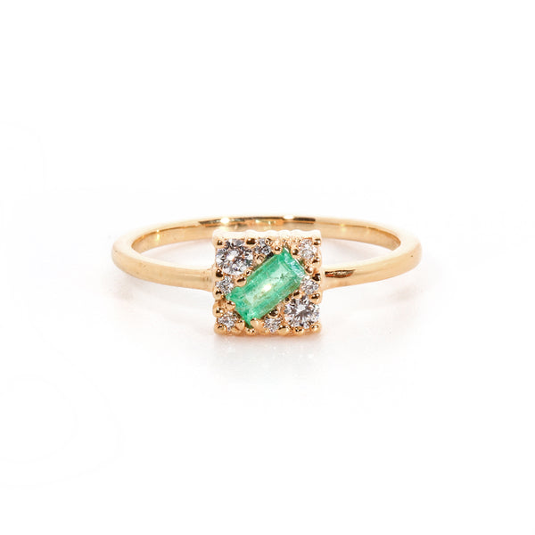 Square Cluster Ring with Emerald Baguette (0.26 ct) and Diamonds, Solid 14k Gold | ONE-OF-A-KIND