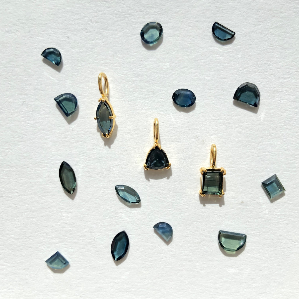 Teal Sapphire Pendant - Johnson Jewelers