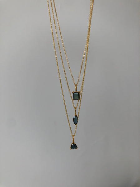 Portrait Cut Teal Sapphire Pendant Necklace, Solid Gold