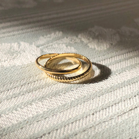 Interlocked Rings (Twist and Round Band), Solid 14k Gold