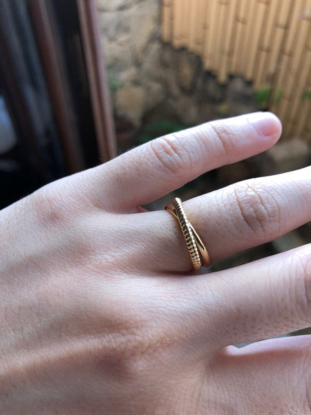 Interlocked Rings (Twist and Round Band), Solid 14k Gold