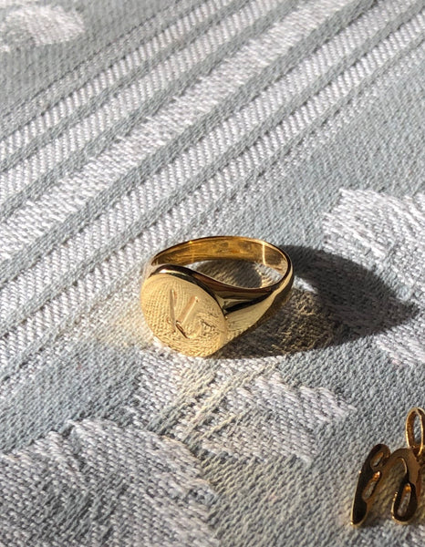 Round Signet Ring, Solid 14k Gold, Free Manual Engraving