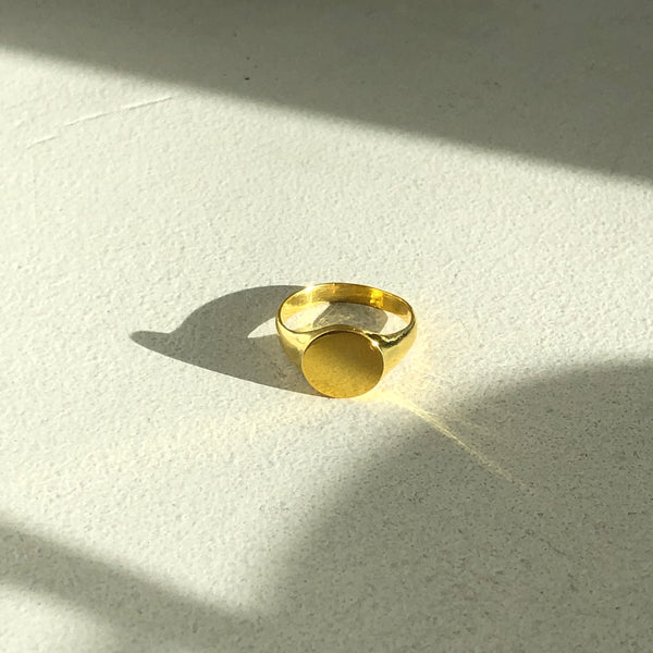 Round Signet Ring, Solid 14k Gold, Free Manual Engraving