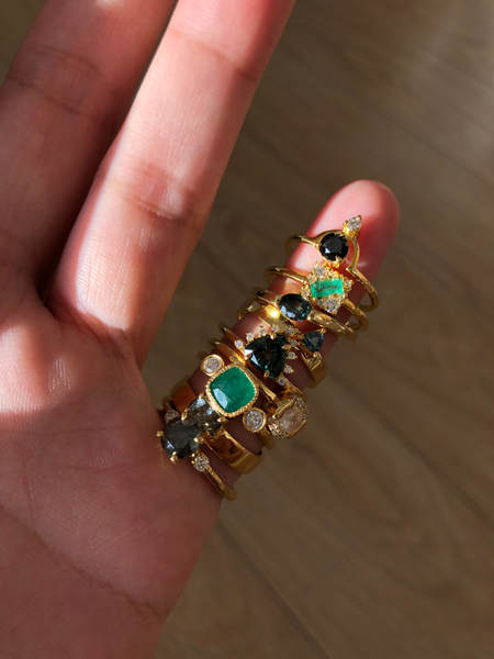 Ring with Cushion Cut Emerald (0.88 ct) and Diamonds, Solid 14k Gold | ONE-OF-A-KIND